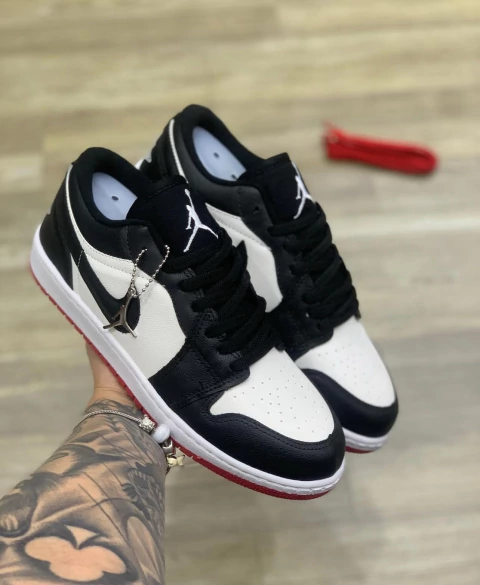 JORDAN LOW BLACK - comprar online