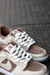 DUNK LOW OFF WHITE na internet