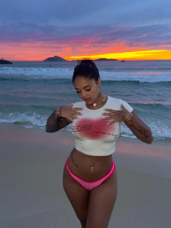 Baby Tee Aura