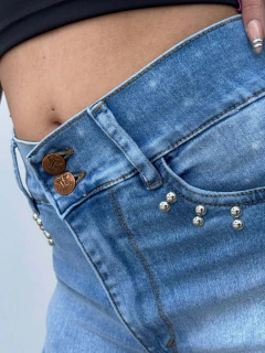 Short Nasty en internet