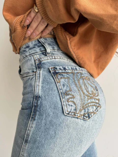 Wide Leg Lucky