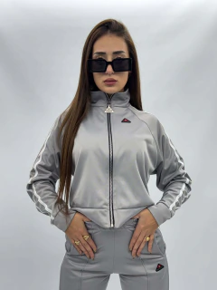 Campera Novak - @laslocas.caba
