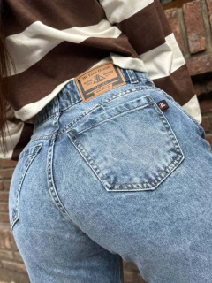Mom Crop Chester - tienda online