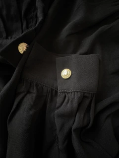 Imagem do Blusa Crepe Det Botão Mg Longa Karnani