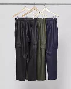 Calça Couro Det Bolso Cargo Cinto - TAYLU 