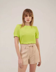 Blusa Crepe Niemeyer Detalhe Metal Manga na internet