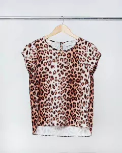 Blusa Crepe Estampa Onça Karmani - comprar online