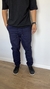 Jogger importado de gabardina azul oscuro en internet