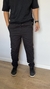 Jogger importado de gabardina negro en internet
