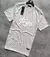 Remera regular estampa frontal hungry beige