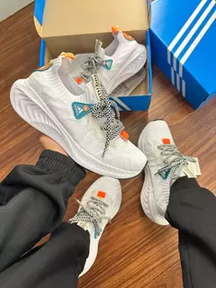TÊNIS AD SPORT KNIT