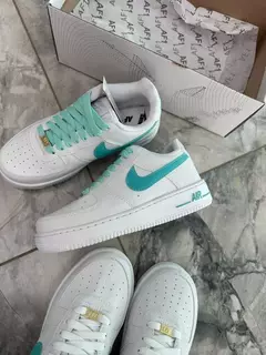TÊNIS AIR FORCE VERDE AGUA