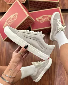 Imagem do TÊNIS VANS SKOOL MONO