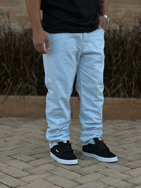 CALÇA RETA JEANS DGN - DELAVE