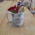 944 Caneca feliz aniversario 1 - Coral Flores