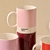 Mug Pantone Rosa - La Mejor Anfitriona