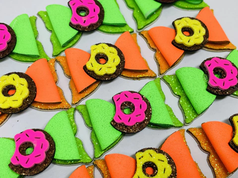 LAÇO ADESIVADO DONUTS