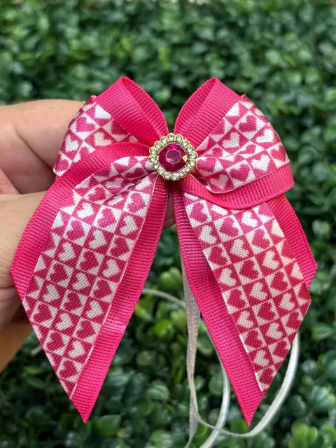 LAÇO DE PESCOÇO PINK CORAÇOES - comprar online