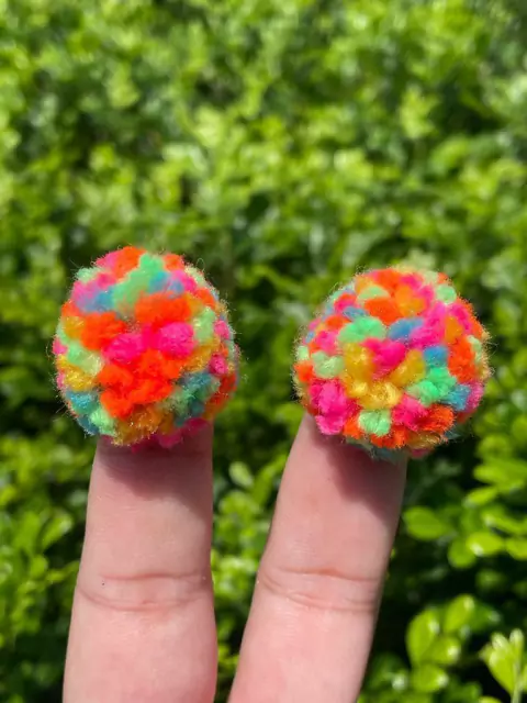 POMPOM COLORIDO