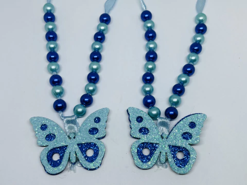 COLAR DE PÉROLAS BORBOLETA AZUL