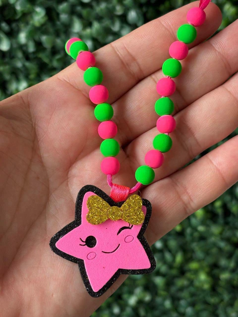 COLAR DE PÉROLAS ESTRELA COM LACINHO