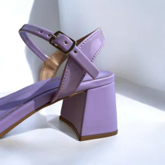 Imagem do Sandália AYLA SALTO BLOCO LAVANDA
