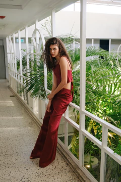 Top Chiara lino puro bordó