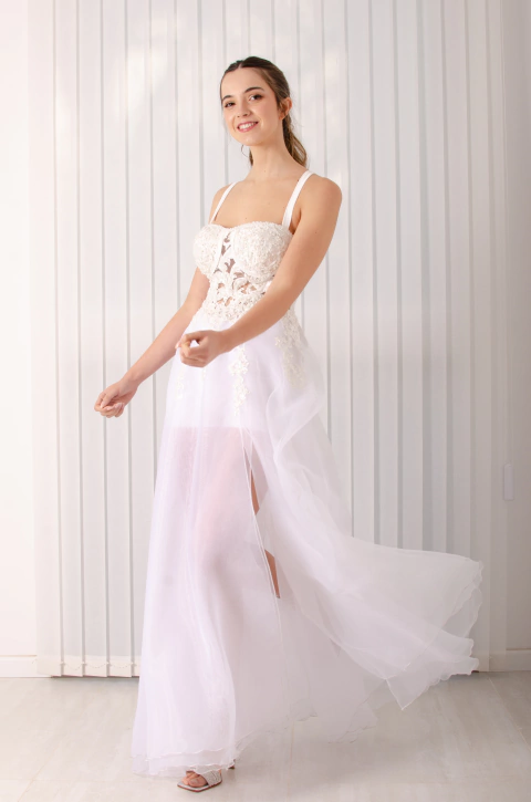 Bralette con falda transparente off white
