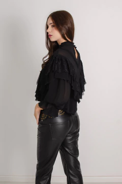 Blusa Keitha Boho negra - tienda online
