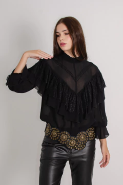 Blusa Keitha Boho negra en internet