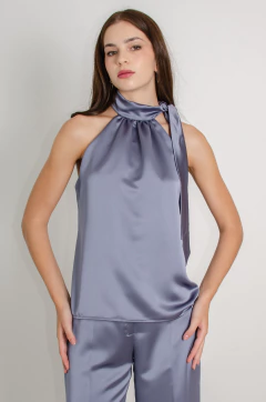 Conjunto de Top y pantalón en seda pasada plomo en internet