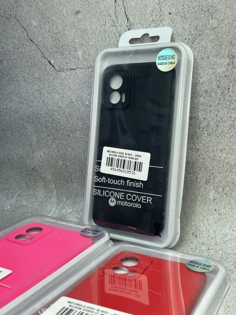 Silicone Case - Negra - Edge 30 Neo