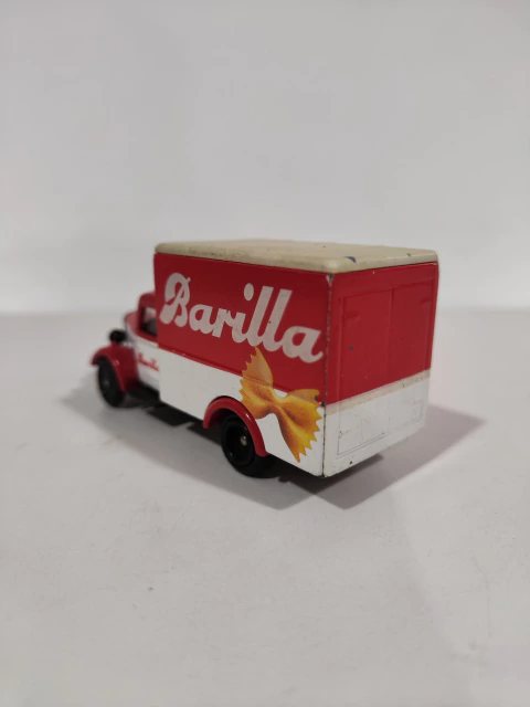 CAMION CLASICO - 1950 BEDFORD 30 CWT - BARILLA