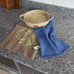 SET BANDEJA ALMADA + 2 PAÑOS DE COCINA WAFFLE