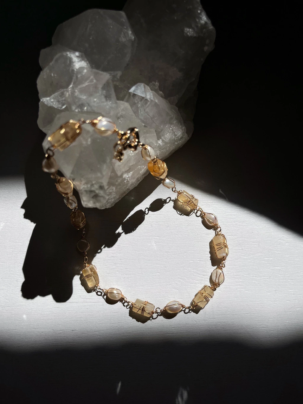 Choker Fascínio | Citrino + Pérola Natural de Água Doce