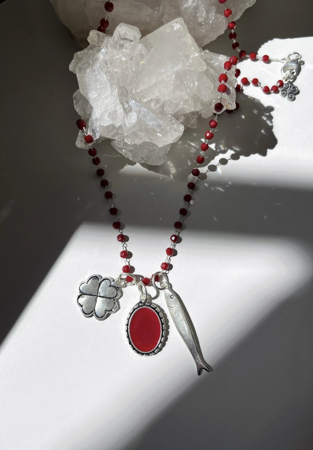 Colar Alquimia | Cristais Vermelhos