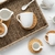 Set x 4 tazas de porcelana blanca con plato de bamboo Mishka