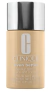 Base Even Better Makeup SPF15 de Clinique® en CN 52 Neutral: Cobertura Completa para un Tono de Piel Claro - comprar en línea