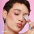 Revlon® Illuminance Gel Serum Blush en tono Enchanting Mauve