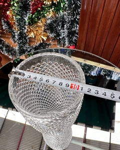 Imagen de florero firmado