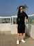 Vestido Manga Longa Básico Feminino com Fenda nas Laterais