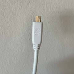 Cable Micro Usb Macho A Usb A Hembra Oficial De Raspberry Pi en internet
