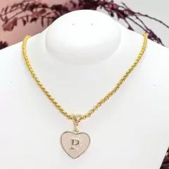 Colar de Letra Inicial Pingente Coração e Corrente Dourada - comprar online