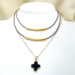 Colar Dois fios de Couro preto e Pingente Dente de Sabre na internet