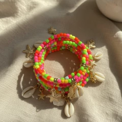 Kit de Pulseira Bracelete de Miçangas Coloridas e Pingentes Moda Mar na internet