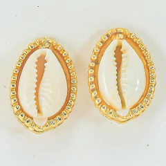 Imagem do Brinco Dourado Formas em Búzios, Estrela do Mar e Concha | Moda Mar e Sereismo,