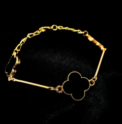 Pulseira Pingentes Trevo Quatro Pétalas Modelo Grande - loja online