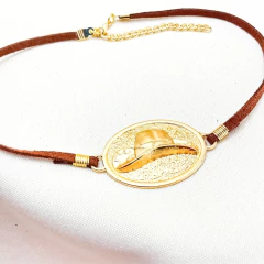 Colar Marrom Claro Boho Chic Pingente Dourado - Country na internet