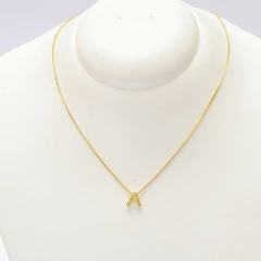 Imagem do Colar Gargantilha Fina Minimalista Letras