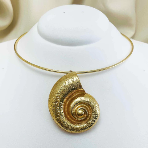 Colar Choker Argola Concha Espiral